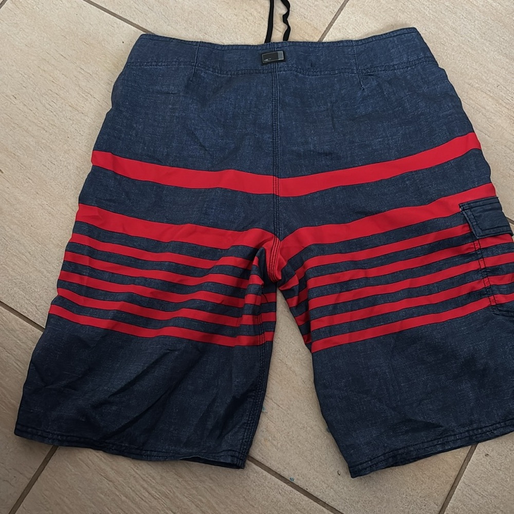 O’Neill Swim Trunks, size small (32) - Picture 2 of 4